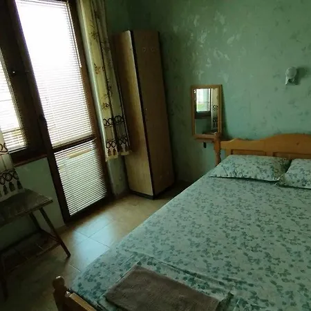 дом попови Guest house 3*
