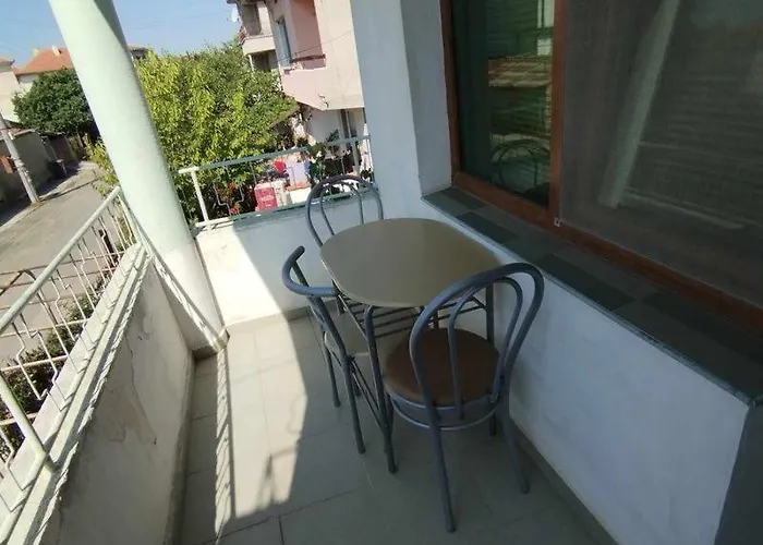 дом попови Черноморец